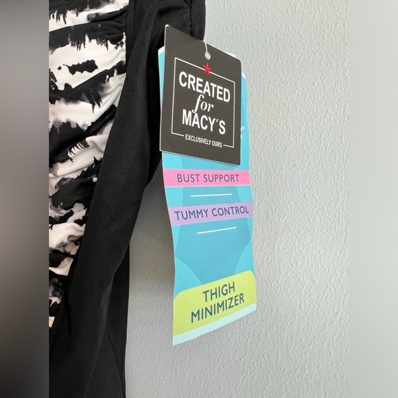 SWIM SOLUTIONS Printed Tummy-Control Twist-Bra One-Piece Swimdress - Picture 4 of 9